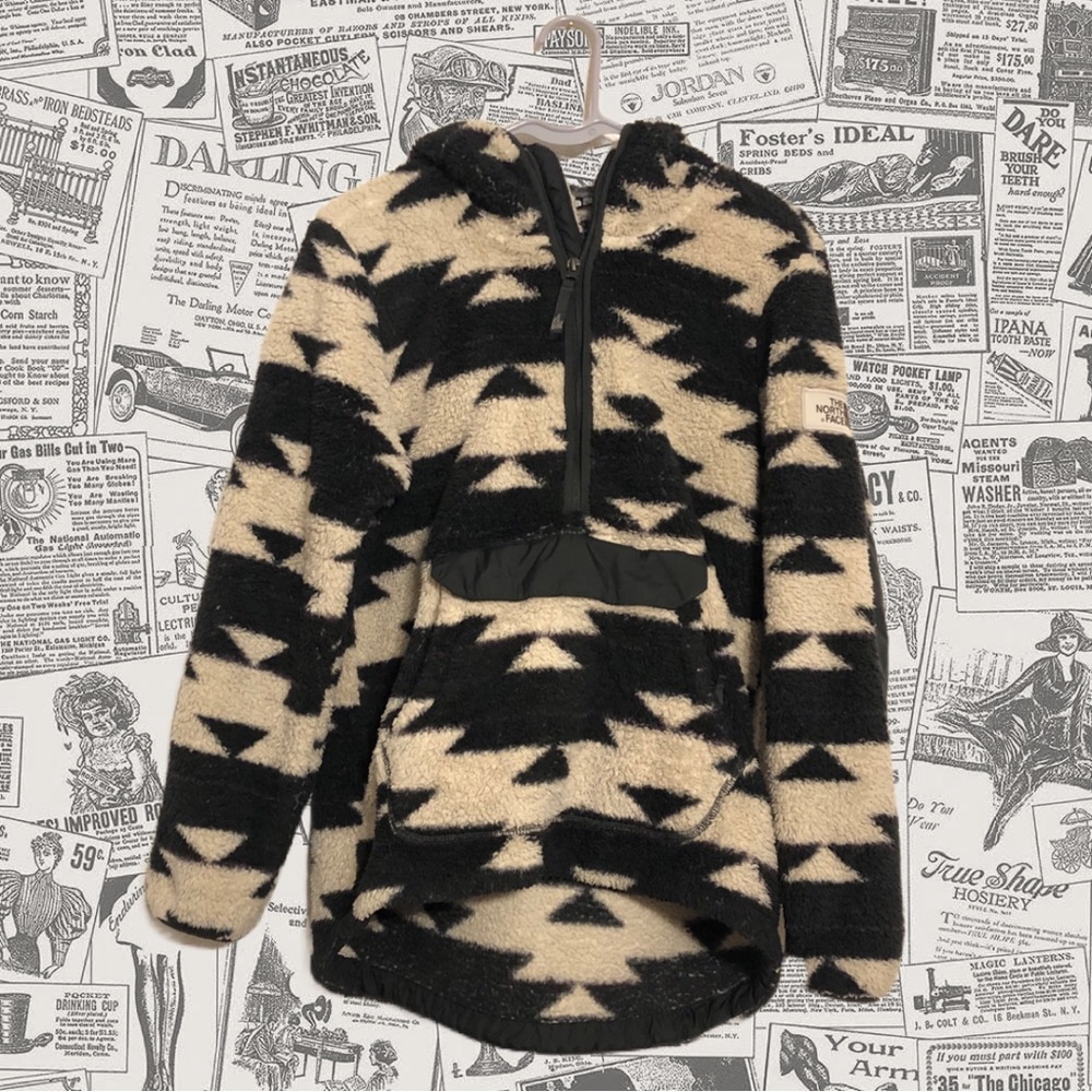 North Face Aztec Print Girls Size XL Pull-Over Half-Zip Jacket